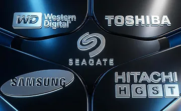 Logos métalliques des constructeurs de disques durs Western Digital, Toshiba, Seagate, Samsung et Hitachi HGST, pris en charge pour la récupération de données.